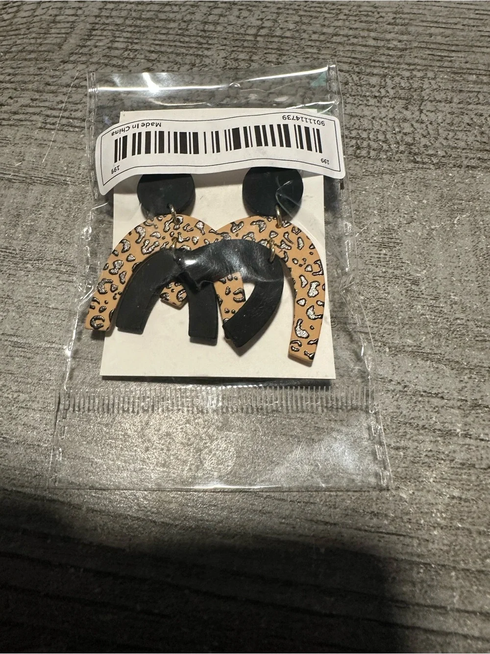 Leopard and black earrings NWT